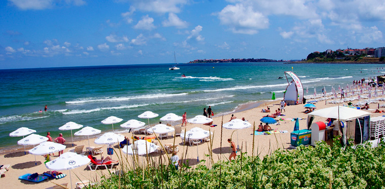 Пляжи Болгарии прекрасно подходят для летнего детского отдыха